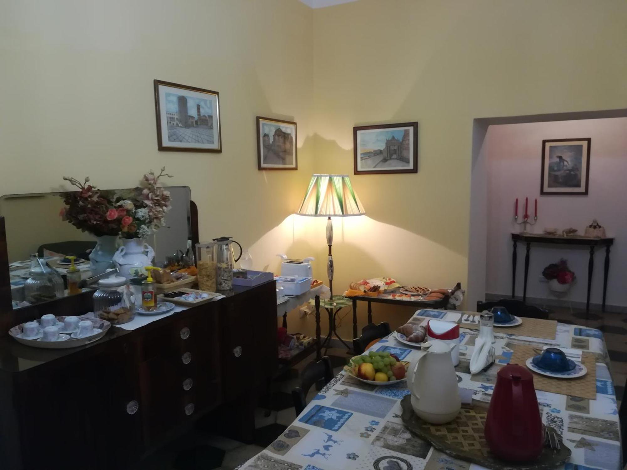 Angelina Antica Dimora Bed and Breakfast Terracina Eksteriør billede